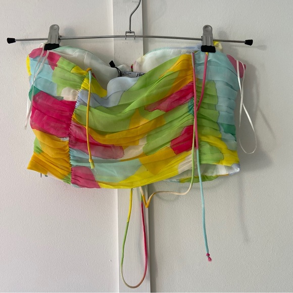 Zara Multi Coloured gathered ruched printed top - Size Large - Picture 4 of 5